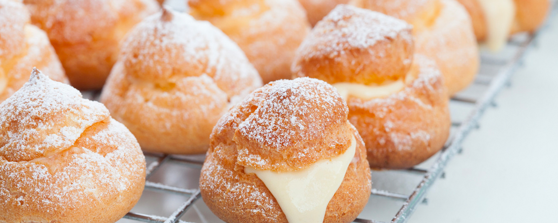 Photo for - Ricotta Filled Cream Puffs