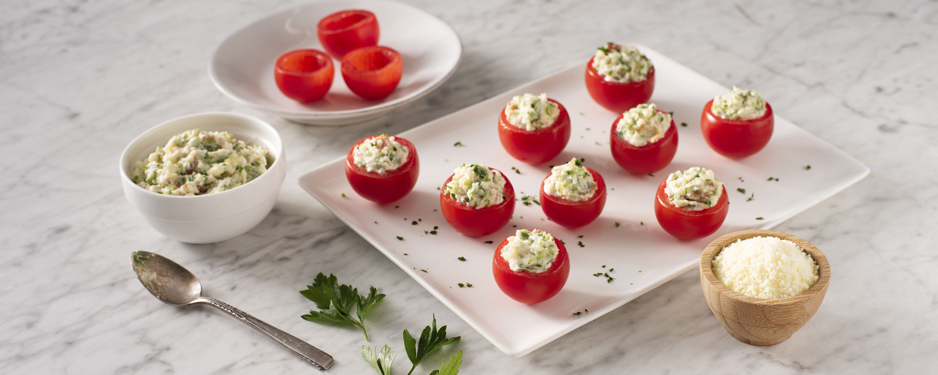 Photo for - Bouchées aux tomates de la Saint-Valentin