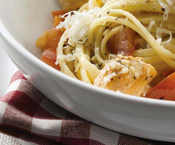 Photo of - Pomodoro Sauce with Chicken and Linguine